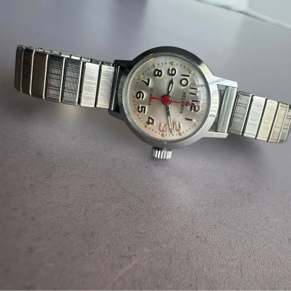 Vintage Helbros Lady 17 Jewels Silver Watch - Picture 7 of 7